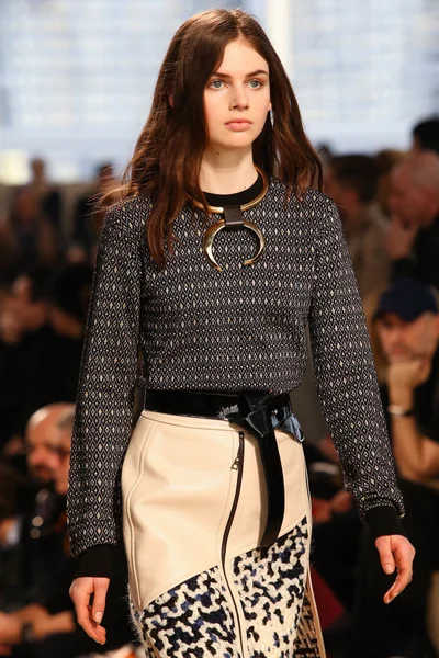 Look 109